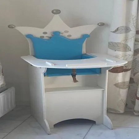 Le Beau Souvenir, Noiseux, Cleaning Included Grande Eneille
