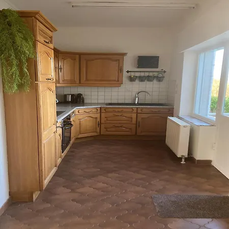Villa Le Beau Souvenir, Noiseux, Cleaning Included